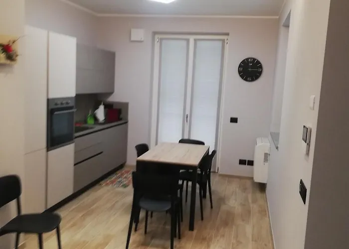 Casa Nonna Lina * Monforte dʼAlba